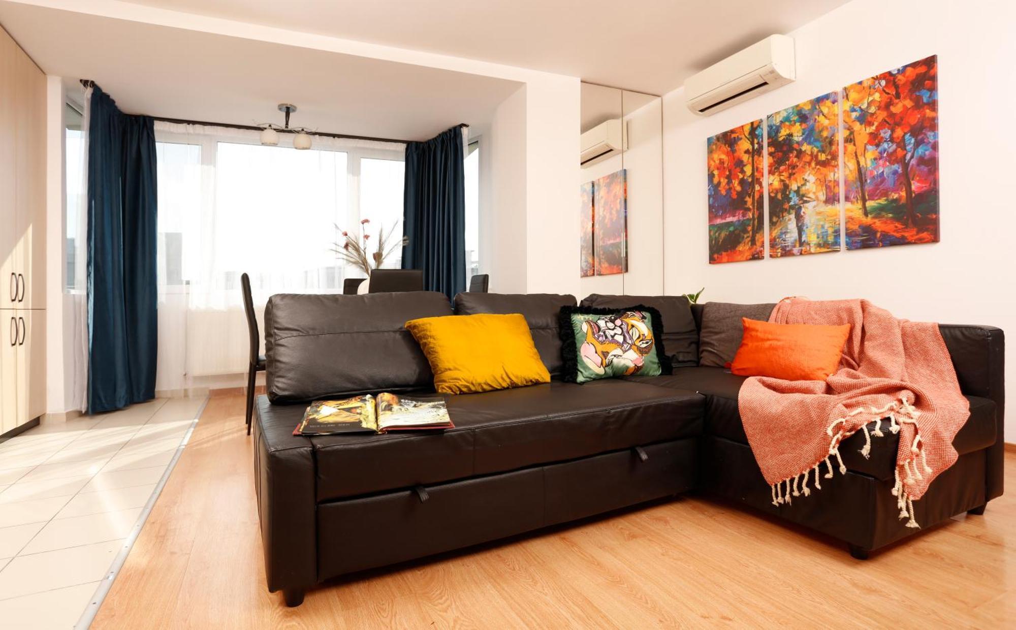 Enchanting Retreat - Historic Old Town - Pet-Friendly Haven - Steps From Unirii Boekarest Buitenkant foto