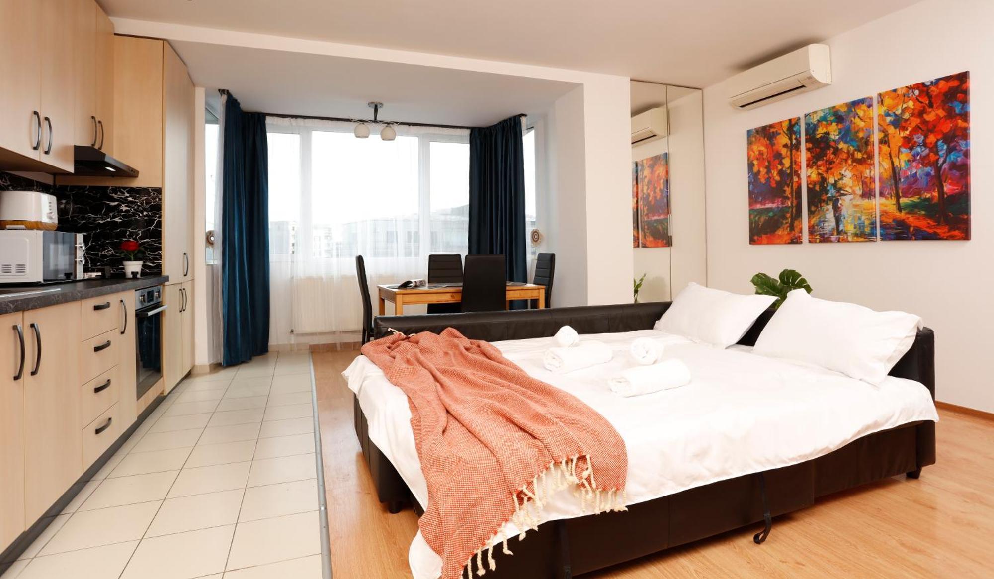 Enchanting Retreat - Historic Old Town - Pet-Friendly Haven - Steps From Unirii Boekarest Buitenkant foto