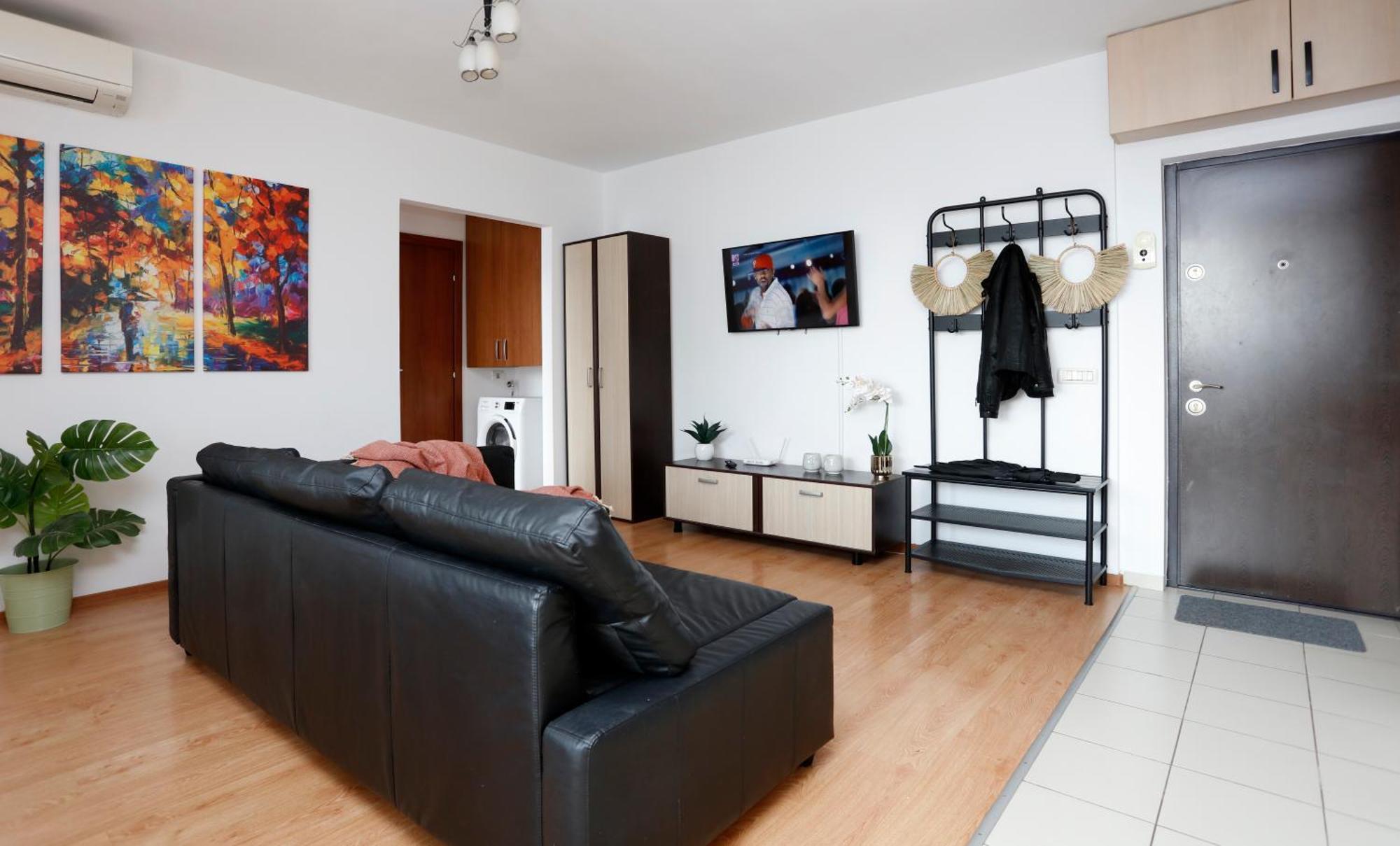 Enchanting Retreat - Historic Old Town - Pet-Friendly Haven - Steps From Unirii Boekarest Buitenkant foto