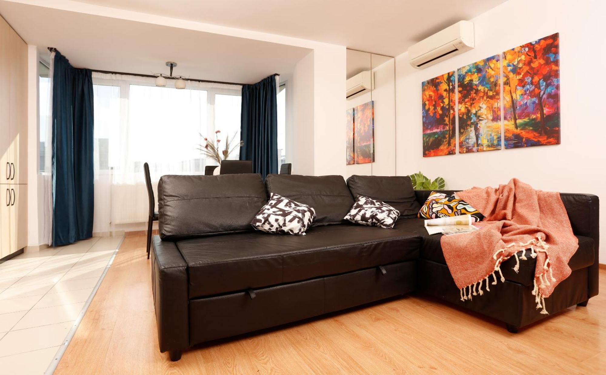 Enchanting Retreat - Historic Old Town - Pet-Friendly Haven - Steps From Unirii Boekarest Buitenkant foto
