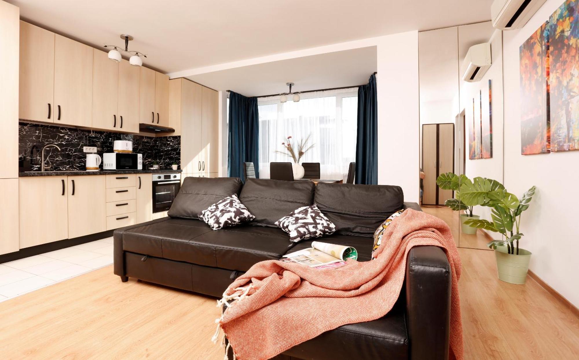Enchanting Retreat - Historic Old Town - Pet-Friendly Haven - Steps From Unirii Boekarest Buitenkant foto